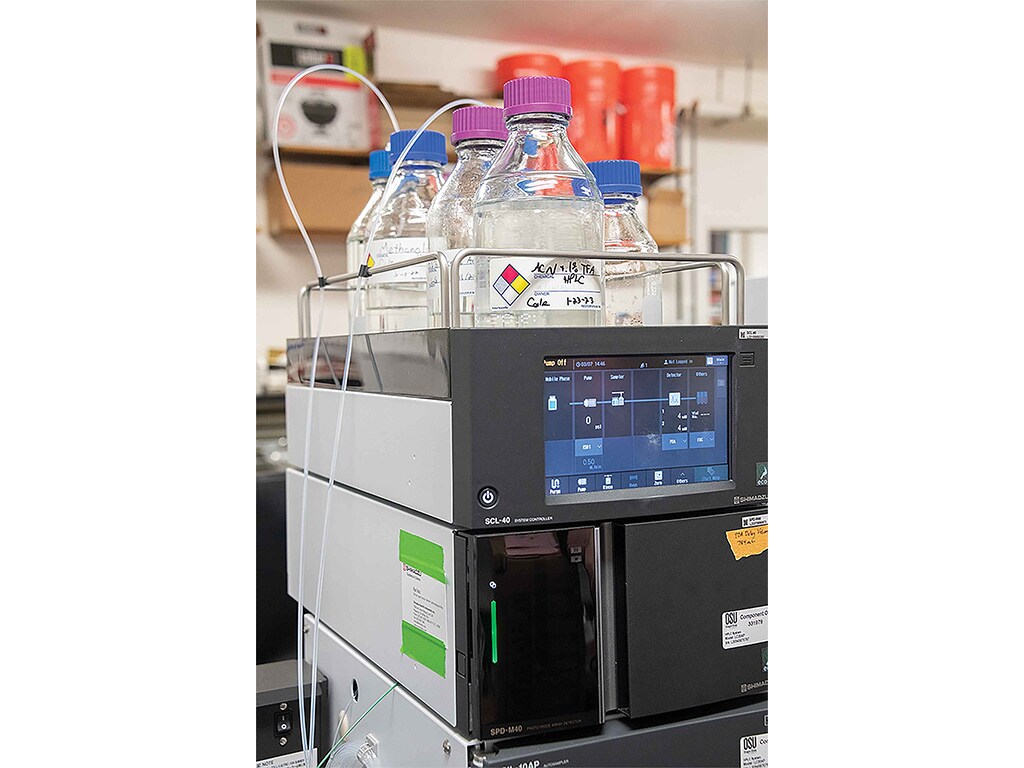 a machine to run chemical analysis